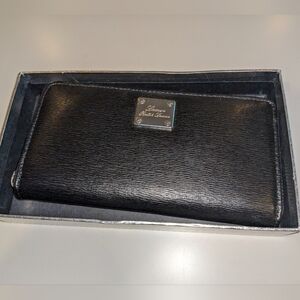 Lauren Ralph Lauren black zip wallet